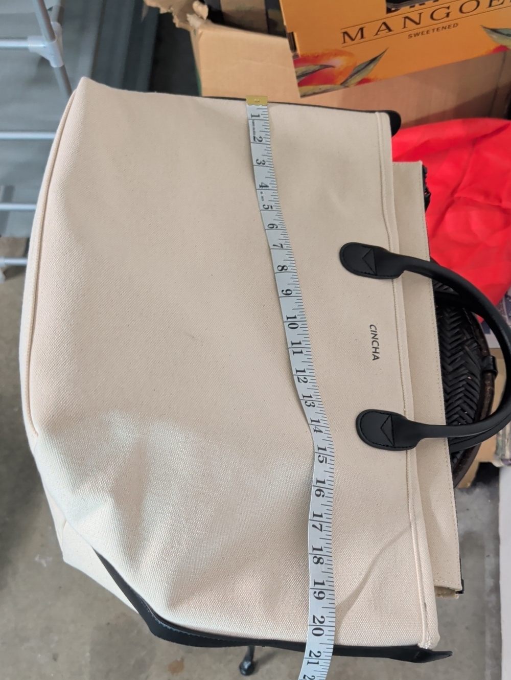 Cincha Cream Go Tote Bag - Picture 6 of 14